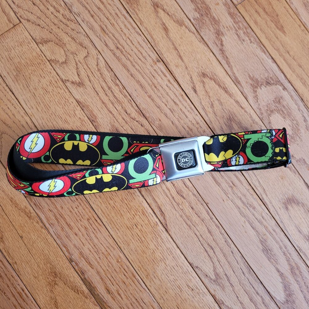 DC Round Logo Black/Silver Seatbelt Belt Justice League Stacked Logos Webbing